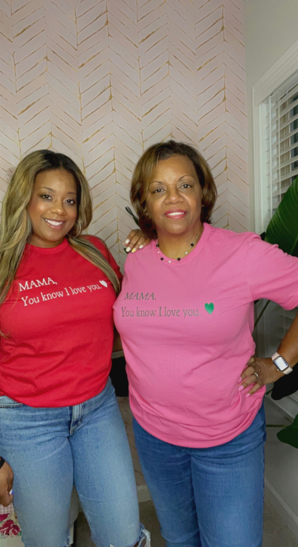 MAMA Tee